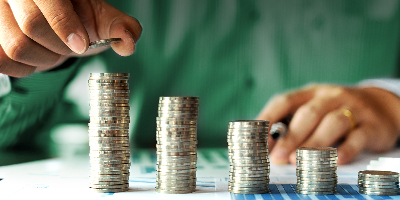 hand counting coins